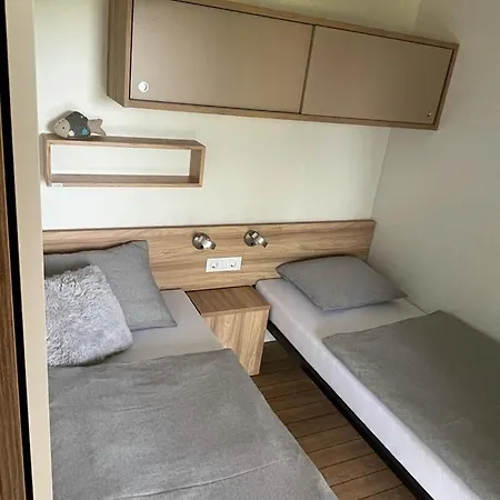 Campsite Total Escape Mobile Roza Camp Porton Biondi Rovinj